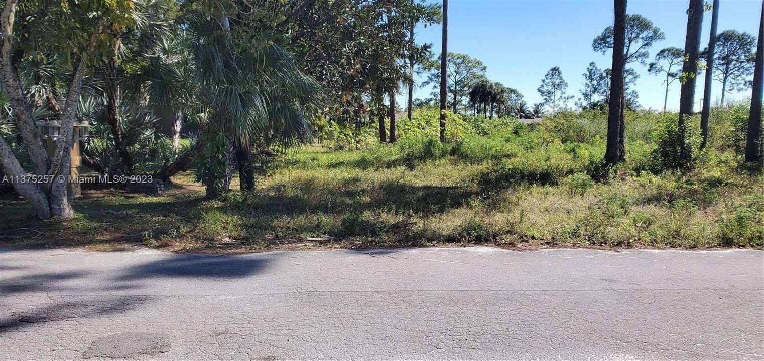 Recently Sold: $620,000 (1.01 acres)