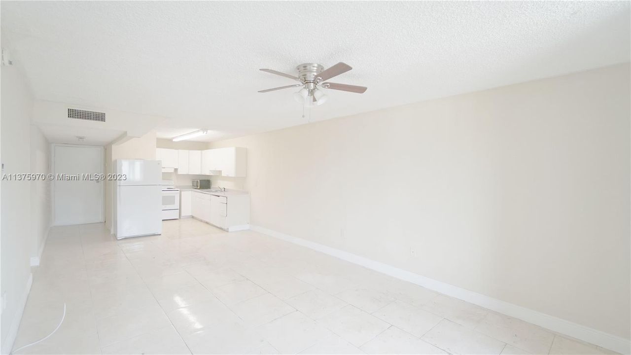 Recently Sold: $235,000 (2 beds, 2 baths, 960 Square Feet)