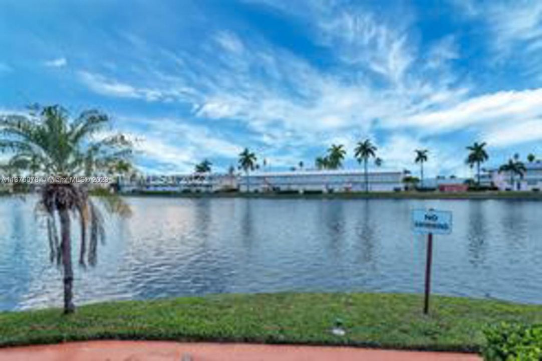 Recently Sold: $90,000 (1 beds, 1 baths, 625 Square Feet)