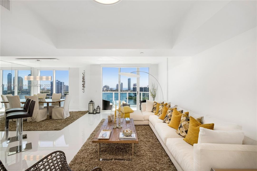 Recently Rented: $8,500 (2 beds, 3 baths, 2433 Square Feet)