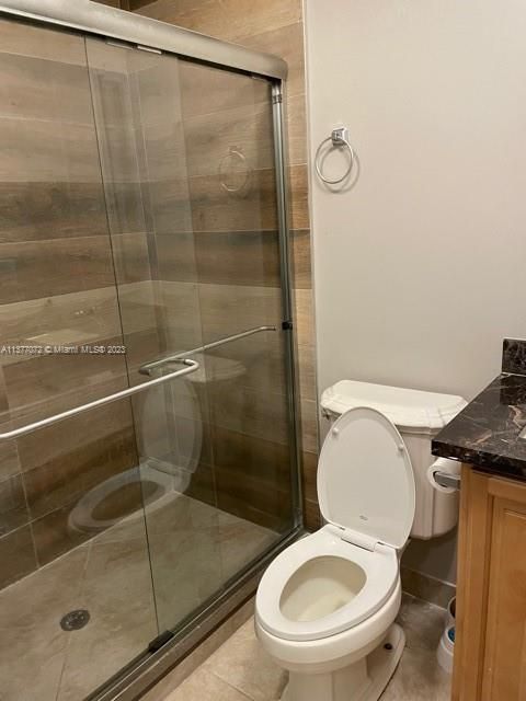 Recientemente alquilado: $1,650 (1 camas, 1 baños, 2940 Pies cuadrados)