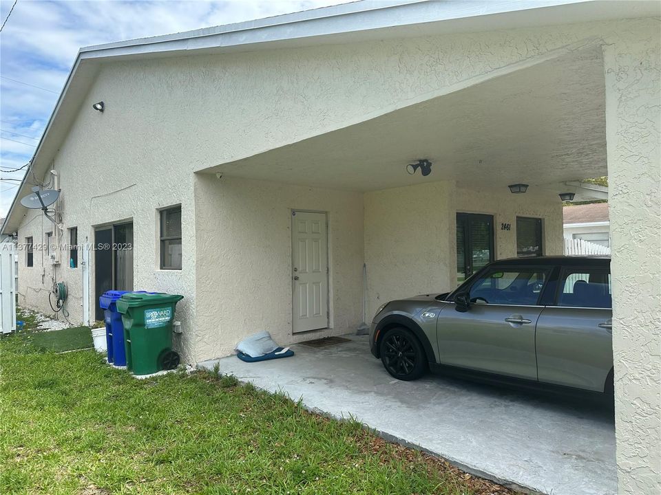 Recently Rented: $1,000 (0 beds, 1 baths, 1366 Square Feet)