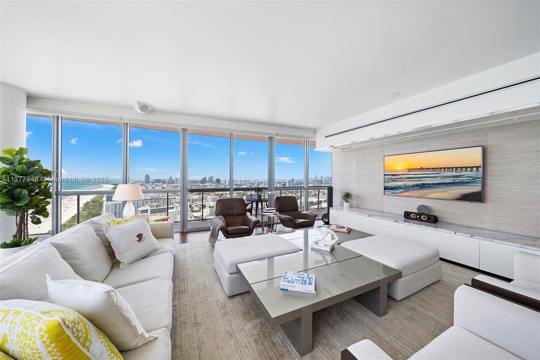 For Rent: $70,000 (3 beds, 3 baths, 2521 Square Feet)