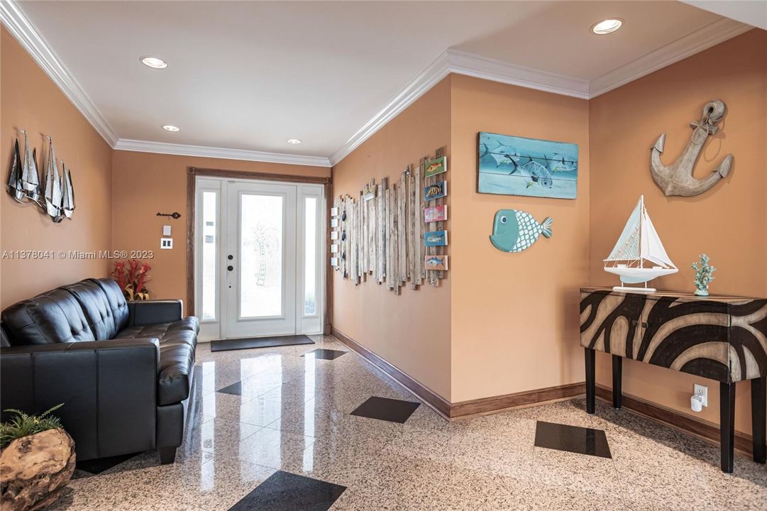 Recently Sold: $1,450,000 (3 beds, 2 baths, 0 Square Feet)