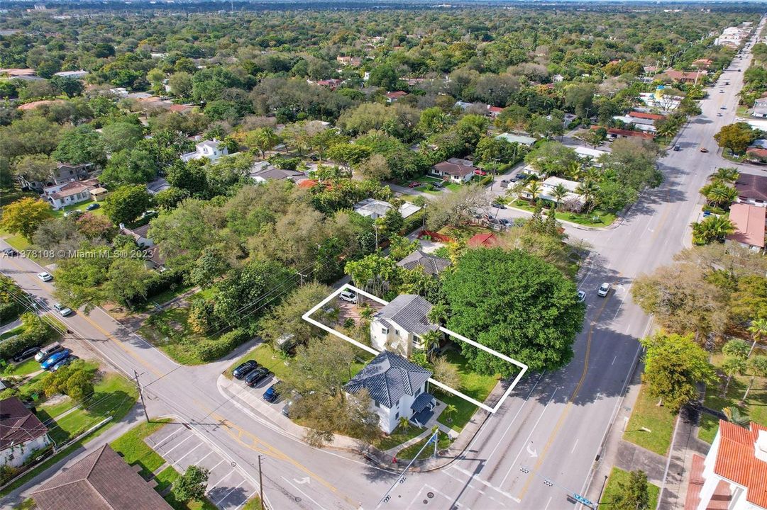 最近售出: $890,000 (0 贝兹, 0 浴室, 1618 平方英尺)