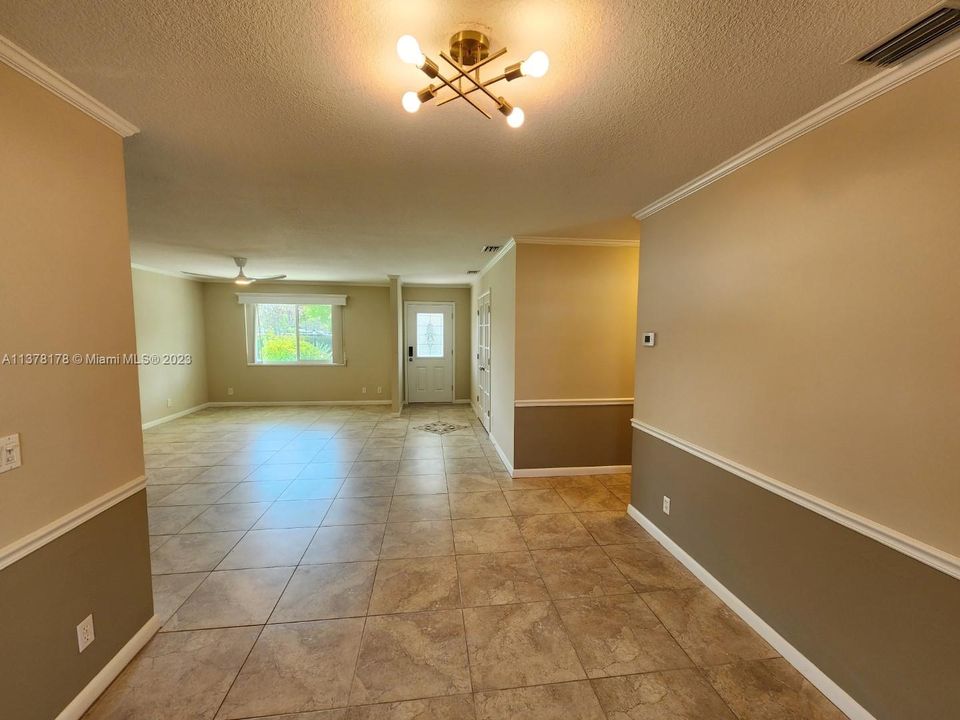 Recently Sold: $729,900 (3 beds, 2 baths, 1280 Square Feet)