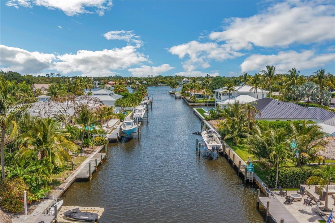 Vendido Recientemente: $1,900,000 (3 camas, 2 baños, 1905 Pies cuadrados)