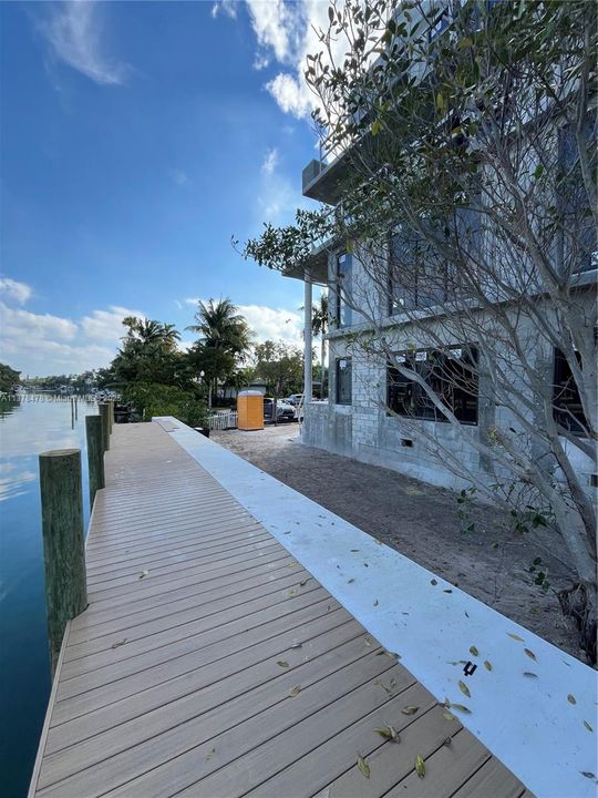 For Sale: $2,500,000 (4 beds, 3 baths, 2770 Square Feet)