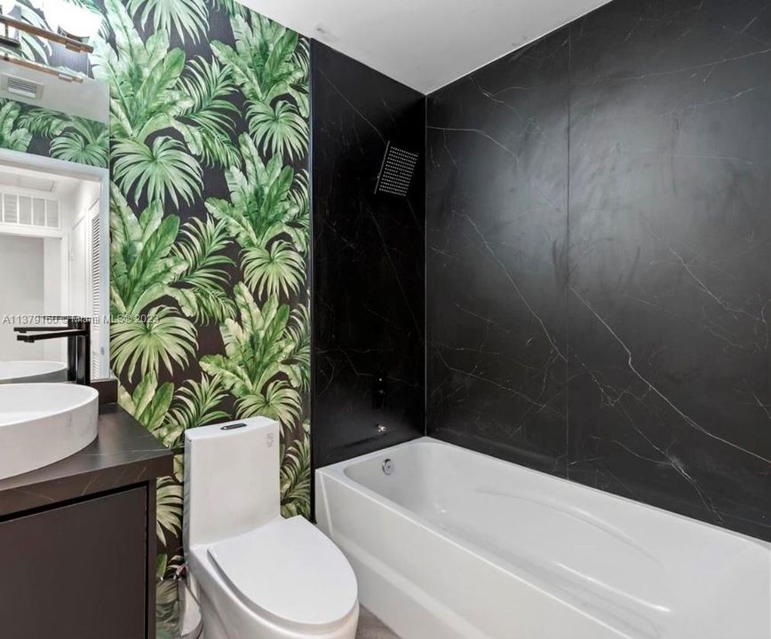 Recently Rented: $5,495 (2 beds, 2 baths, 1128 Square Feet)