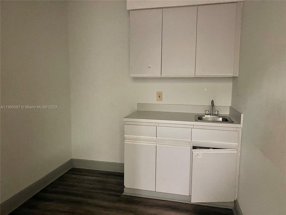 Recently Rented: $6,500 (0 beds, 0 baths, 0 Square Feet)