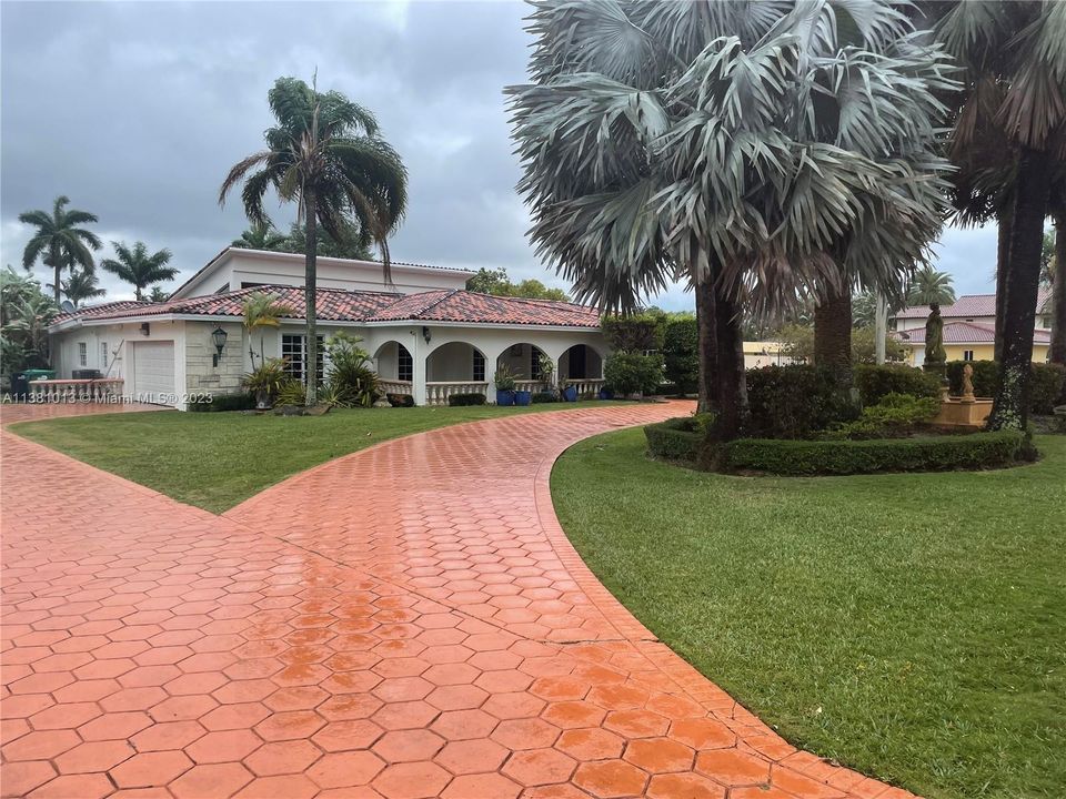 Circular Driveway
