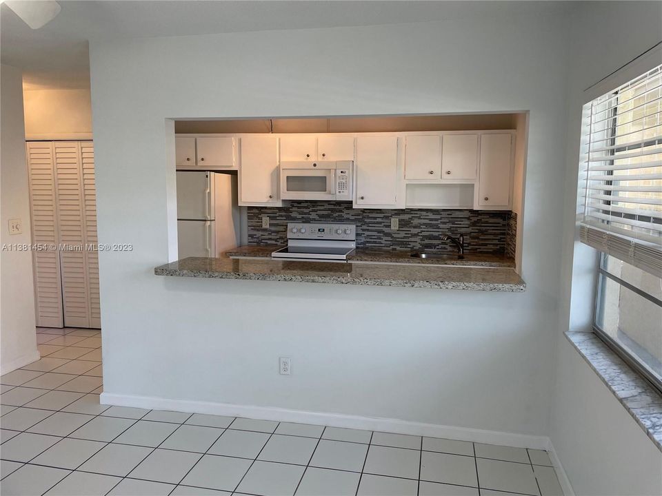 1/1 Wilton Manors - Great Location