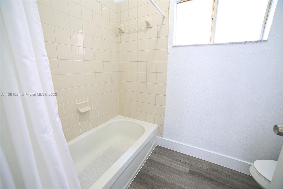 最近租的: $3,000 (3 贝兹, 2 浴室, 1480 平方英尺)