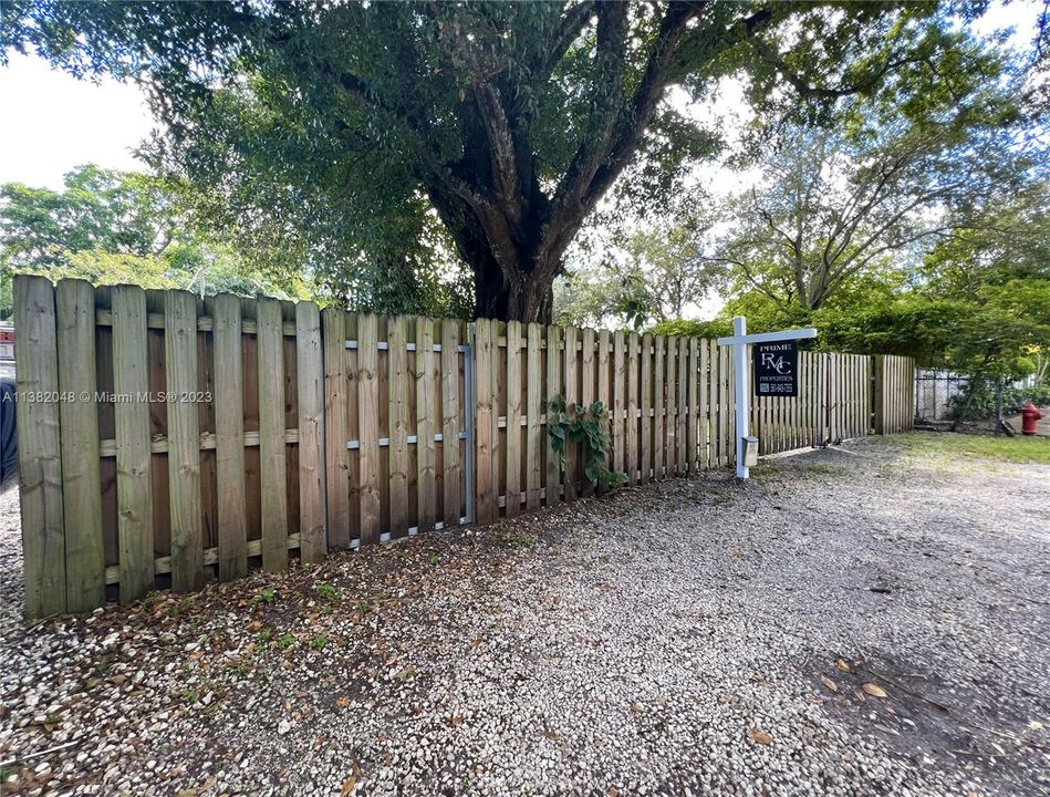 Recently Sold: $210,000 (0.14 acres)