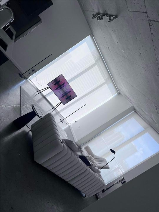 Recently Sold: $478,000 (1 beds, 2 baths, 791 Square Feet)