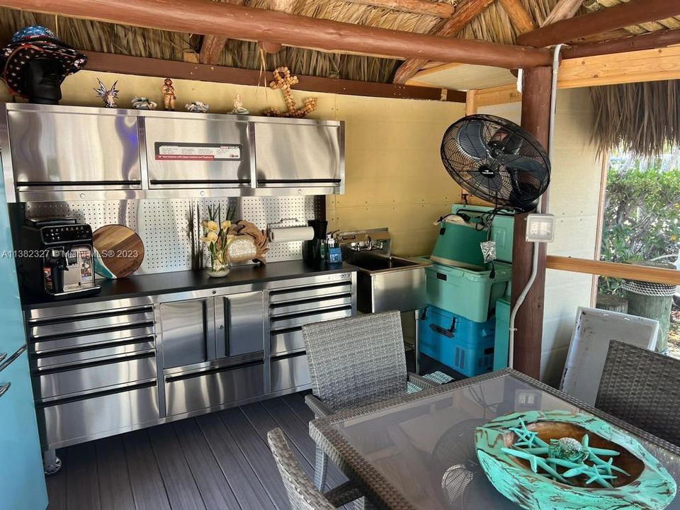 Vendido Recientemente: $230,000 (950 sqft)