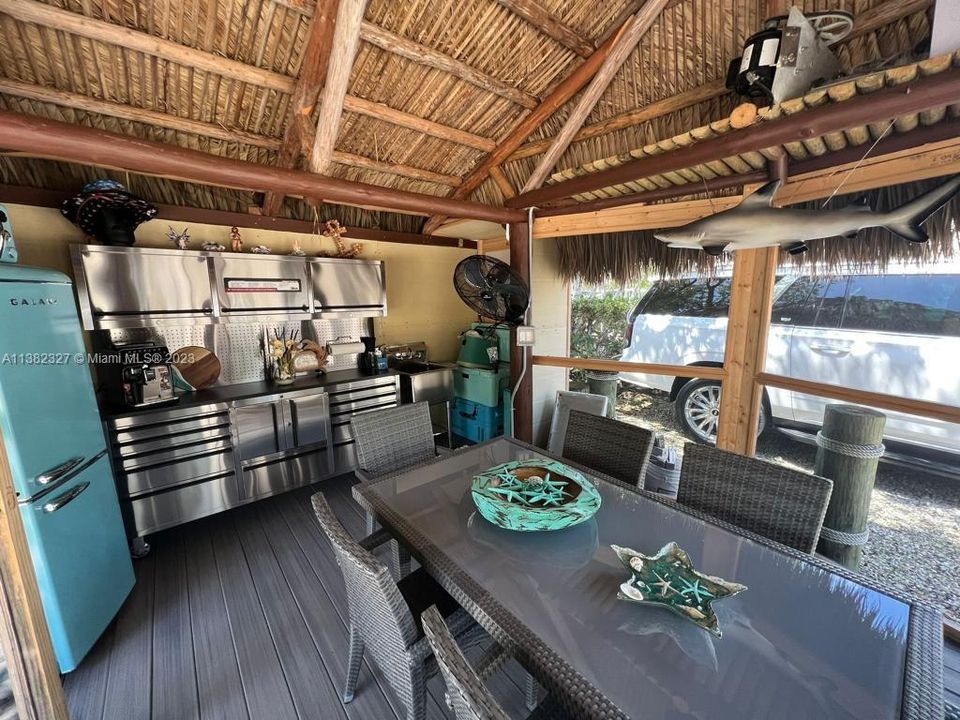 Vendido Recientemente: $230,000 (950 sqft)