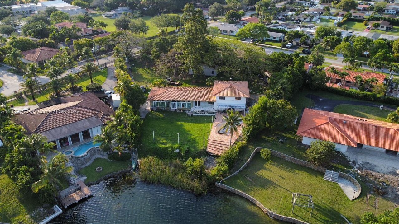 Active With Contract: $1,400,000 (4 beds, 3 baths, 3983 Square Feet)