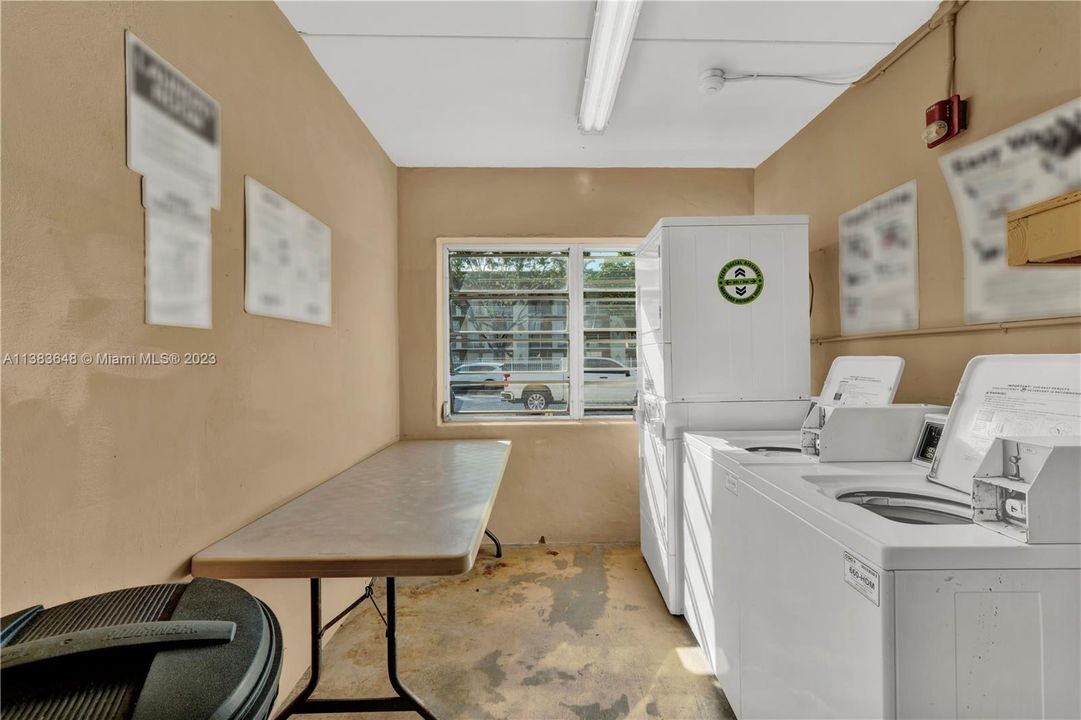 Recently Sold: $215,000 (1 beds, 1 baths, 628 Square Feet)