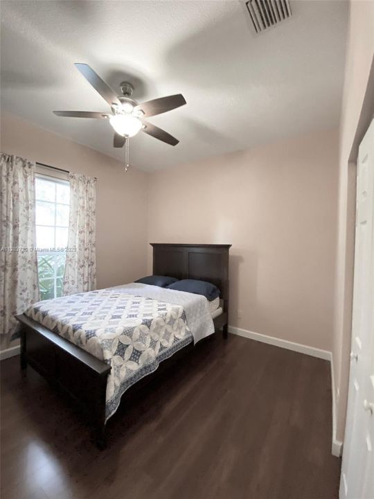 Recently Rented: $5,300 (4 beds, 3 baths, 2476 Square Feet)