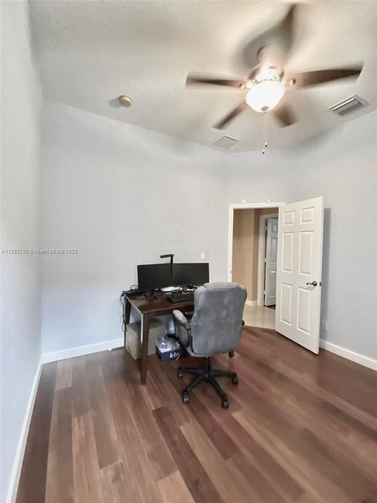 Recently Rented: $5,300 (4 beds, 3 baths, 2476 Square Feet)