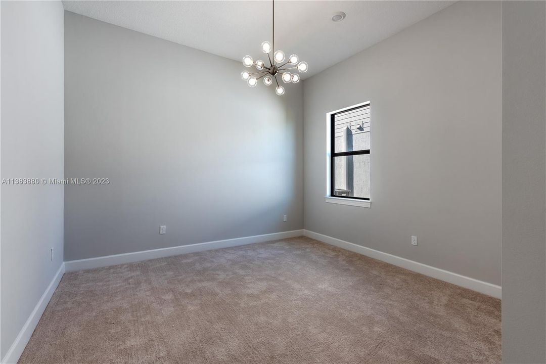 Recently Sold: $649,500 (4 beds, 2 baths, 2306 Square Feet)