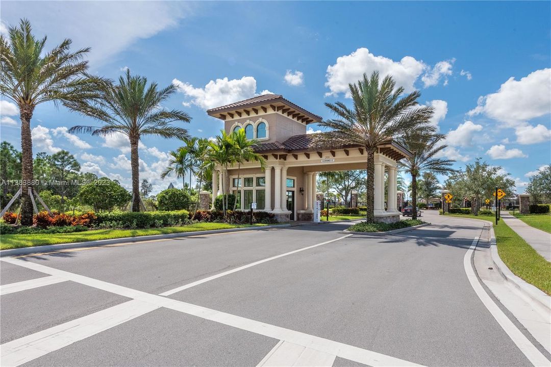 Recently Sold: $649,500 (4 beds, 2 baths, 2306 Square Feet)