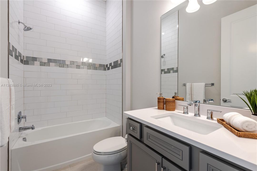 Recently Sold: $649,500 (4 beds, 2 baths, 2306 Square Feet)