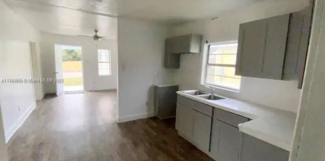 Recently Rented: $1,050 (2 beds, 1 baths, 0 Square Feet)