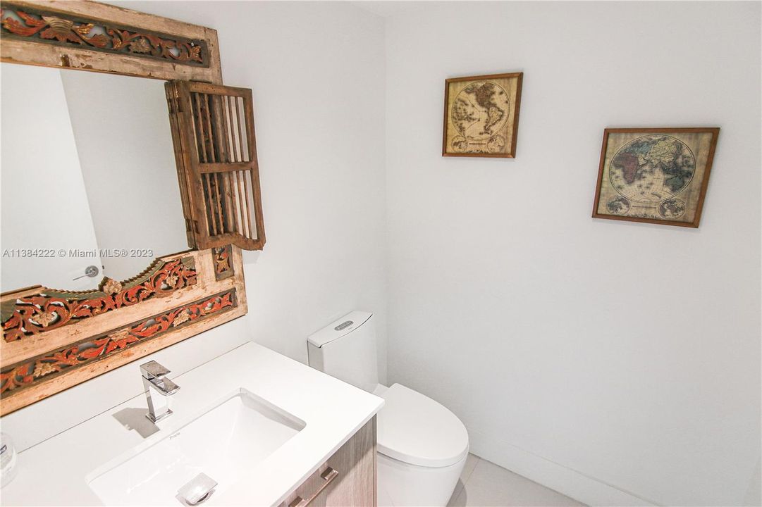 最近售出: $899,000 (3 贝兹, 3 浴室, 1503 平方英尺)