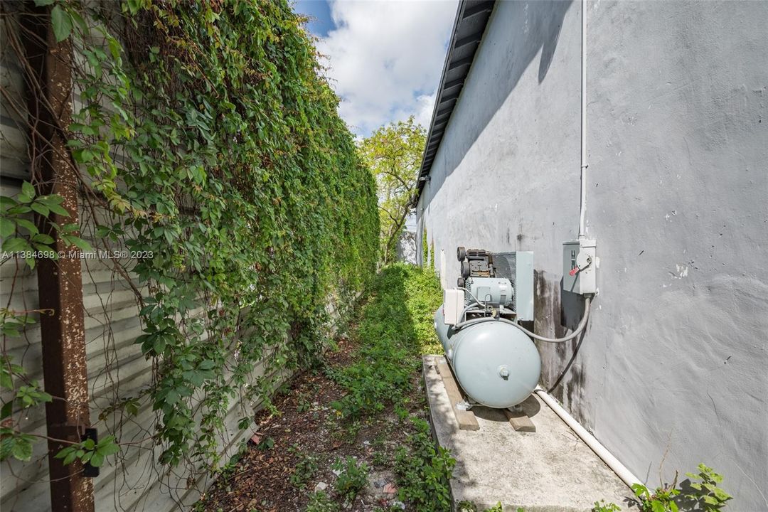 Recently Sold: $2,000,000 (0 beds, 0 baths, 0 Square Feet)