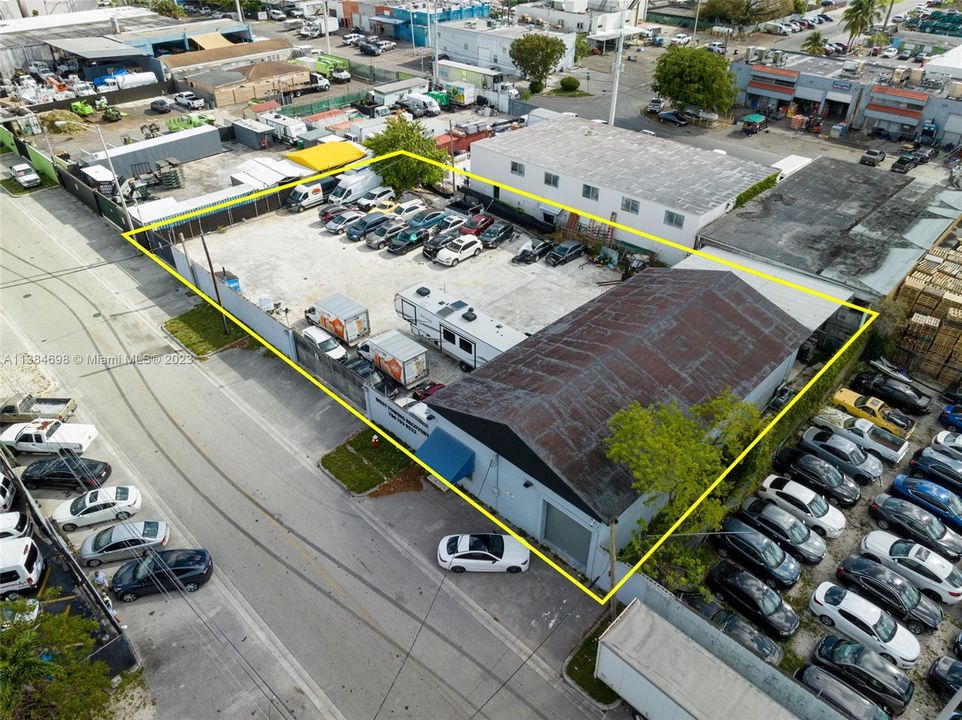 Recently Sold: $2,000,000 (0 beds, 0 baths, 0 Square Feet)