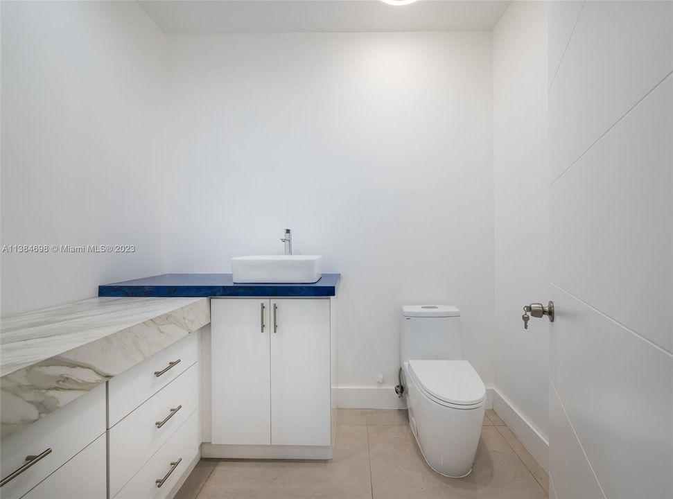 Recently Sold: $2,000,000 (0 beds, 0 baths, 0 Square Feet)