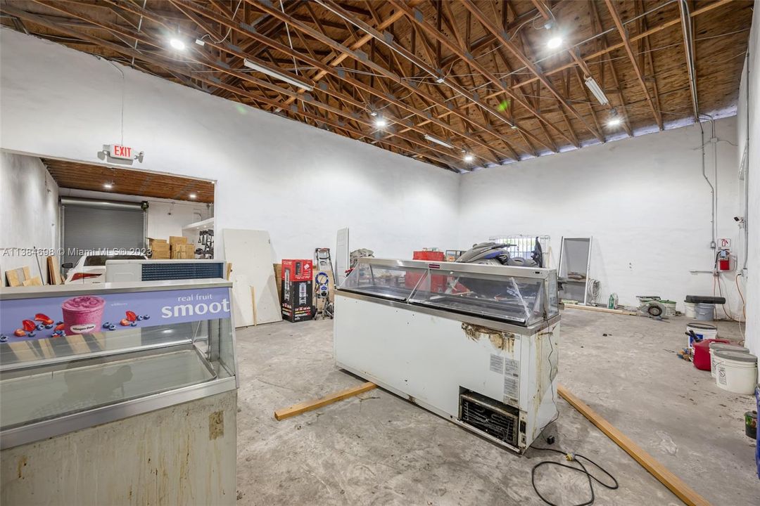 Recently Sold: $2,000,000 (0 beds, 0 baths, 0 Square Feet)