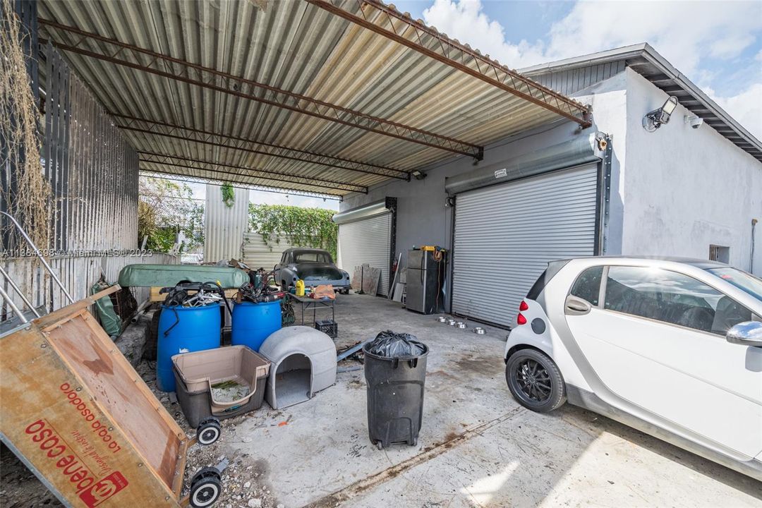 Recently Sold: $2,000,000 (0 beds, 0 baths, 0 Square Feet)