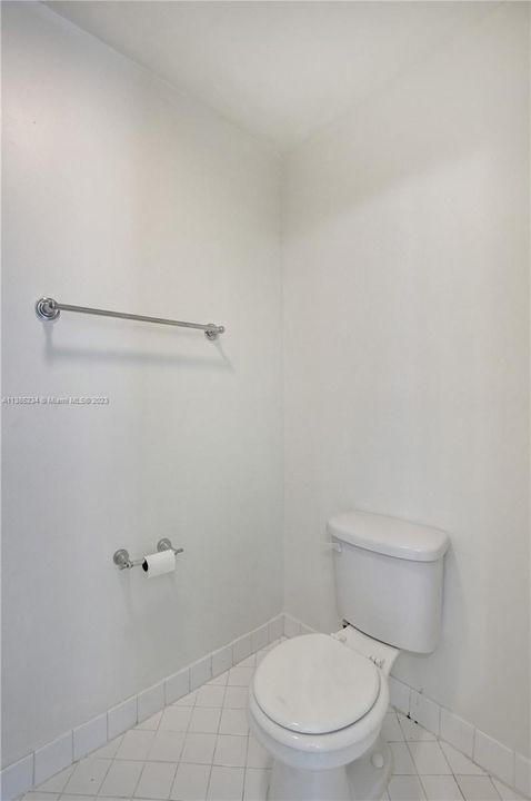 最近售出: $345,000 (3 贝兹, 2 浴室, 1590 平方英尺)