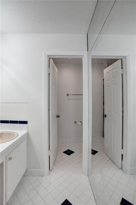 最近售出: $345,000 (3 贝兹, 2 浴室, 1590 平方英尺)