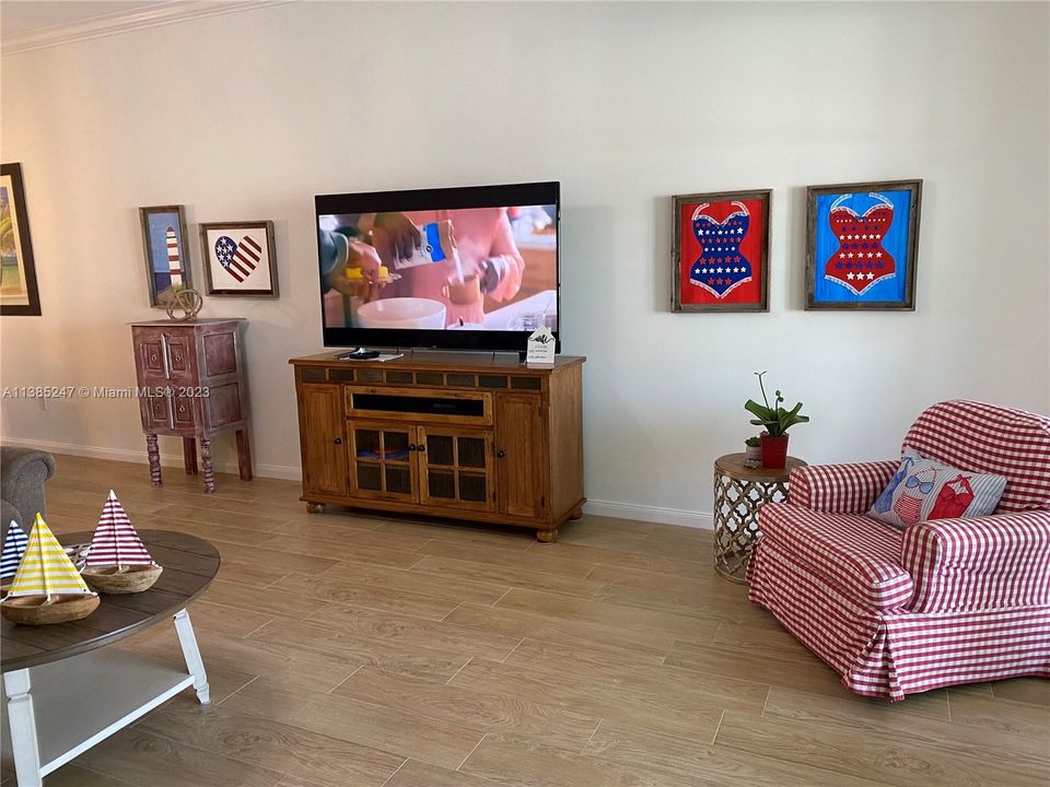 Недавно арендовано: $2,700 (2 спален, 2 ванн, 1989 Квадратных фут)