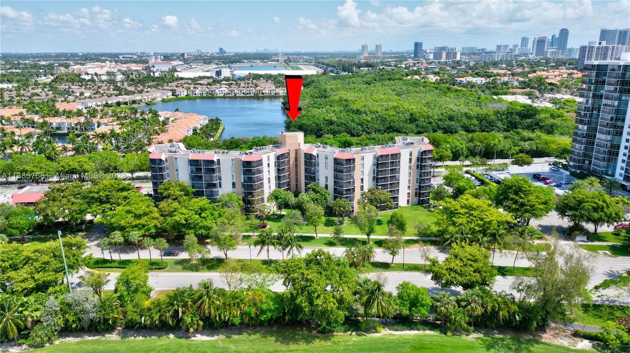 Recently Sold: $259,900 (2 beds, 2 baths, 994 Square Feet)