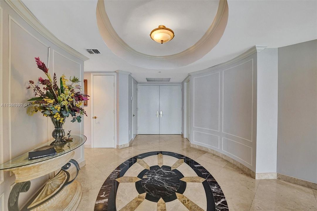 Recently Sold: $2,150,000 (3 beds, 4 baths, 1930 Square Feet)