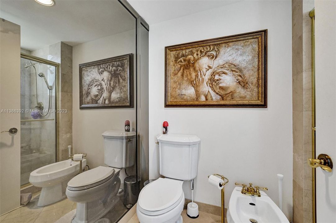 最近售出: $2,150,000 (3 贝兹, 4 浴室, 1930 平方英尺)