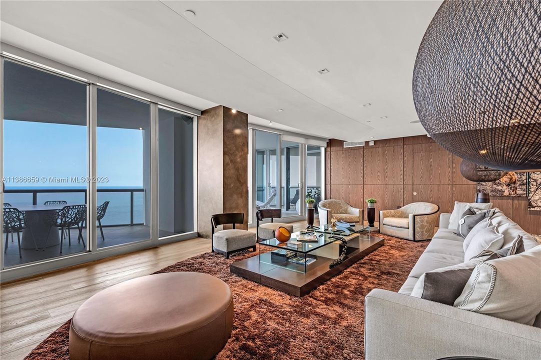 For Sale: $5,795,000 (4 beds, 4 baths, 4360 Square Feet)