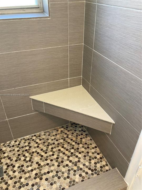 Tile Shower and Seat