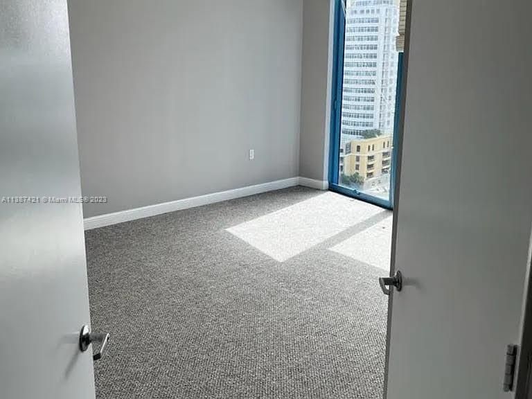 Recently Rented: $5,500 (2 beds, 2 baths, 1522 Square Feet)