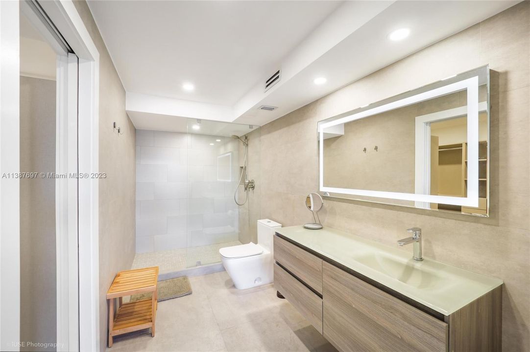 Recientemente alquilado: $8,750 (2 camas, 2 baños, 1496 Pies cuadrados)