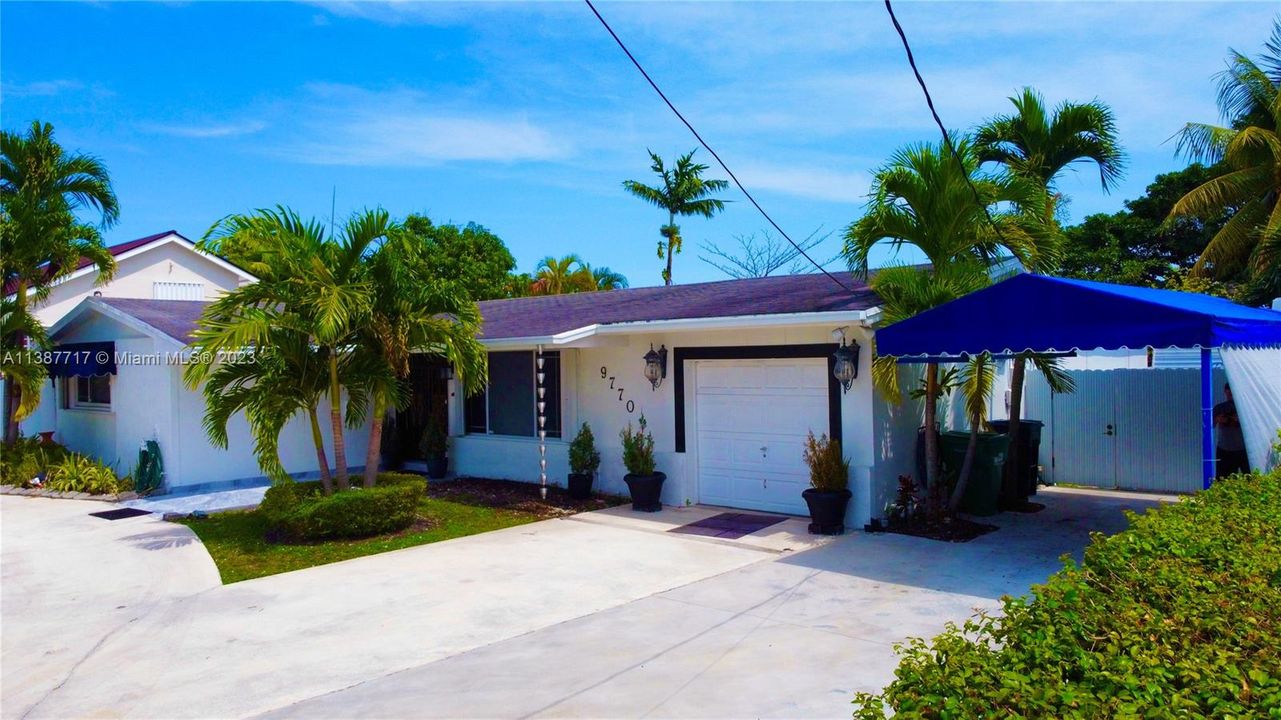 Recently Sold: $749,000 (3 beds, 2 baths, 1302 Square Feet)