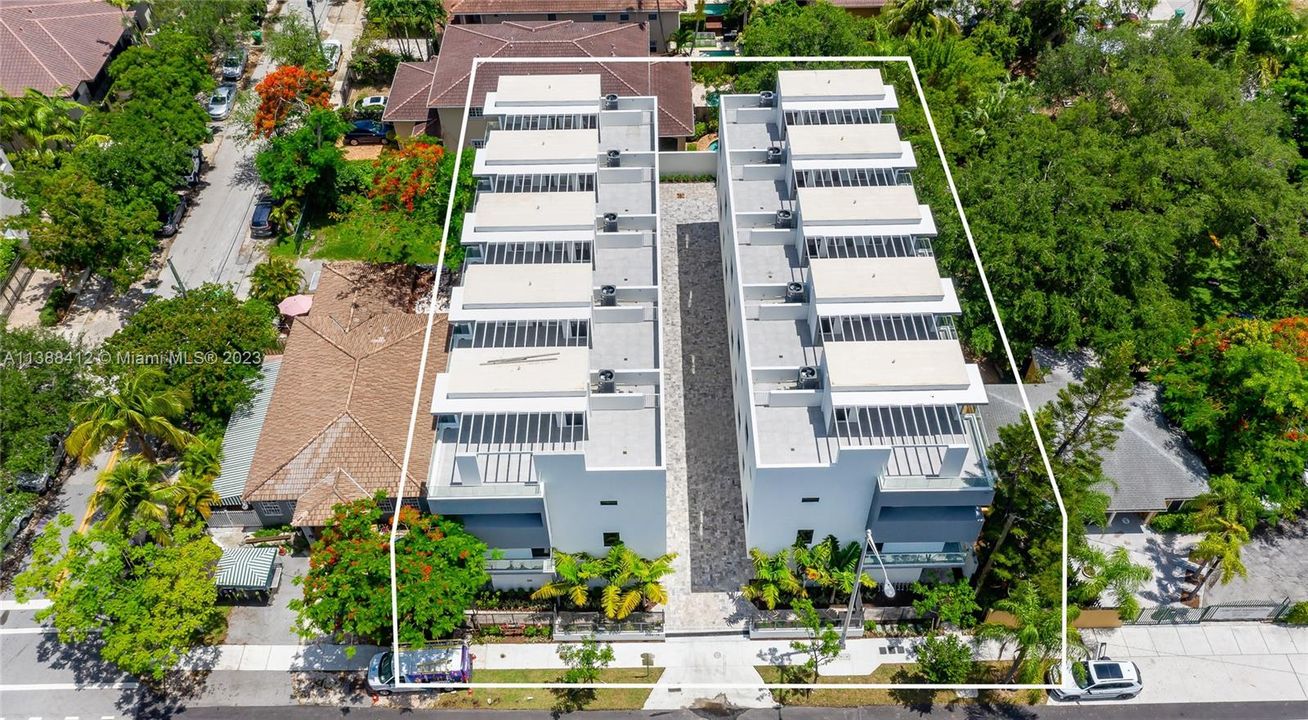 最近售出: $17,500,000 (0 贝兹, 0 浴室, 0 平方英尺)