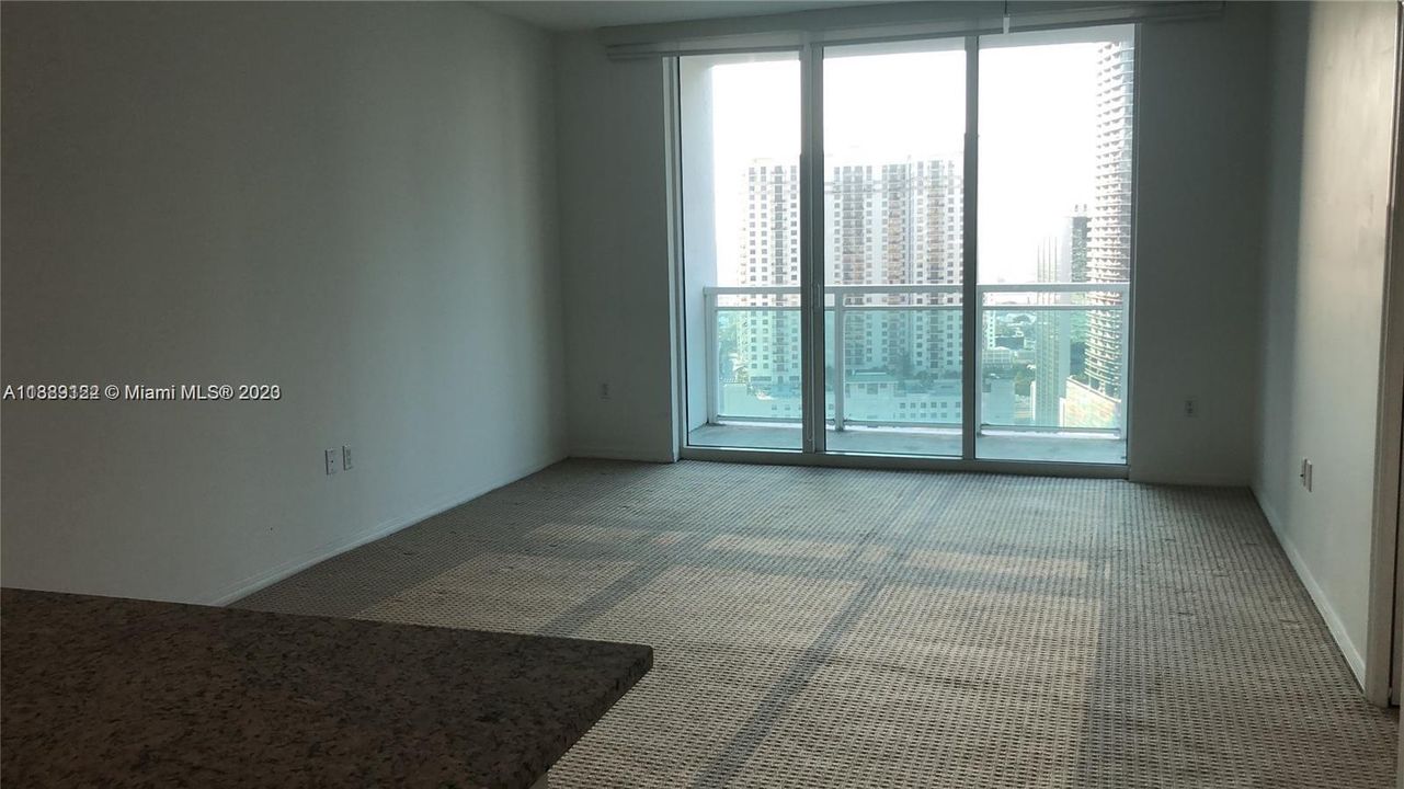 Recently Sold: $515,000 (1 beds, 1 baths, 702 Square Feet)