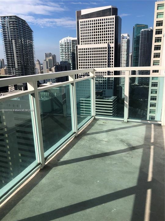 Recently Sold: $515,000 (1 beds, 1 baths, 702 Square Feet)