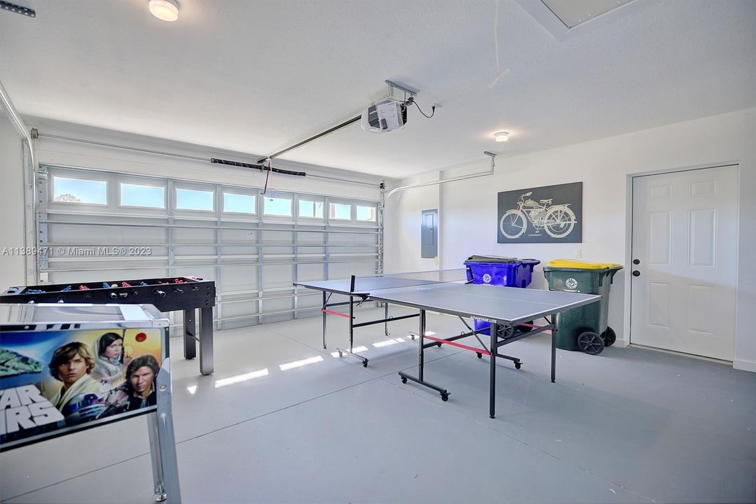 Recently Sold: $320,000 (3 beds, 2 baths, 1521 Square Feet)